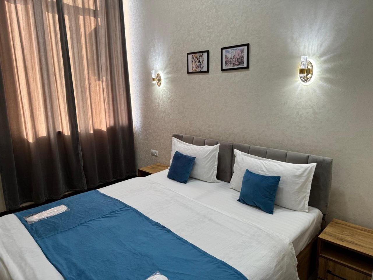 Resident Hotel Tashkent Exterior foto