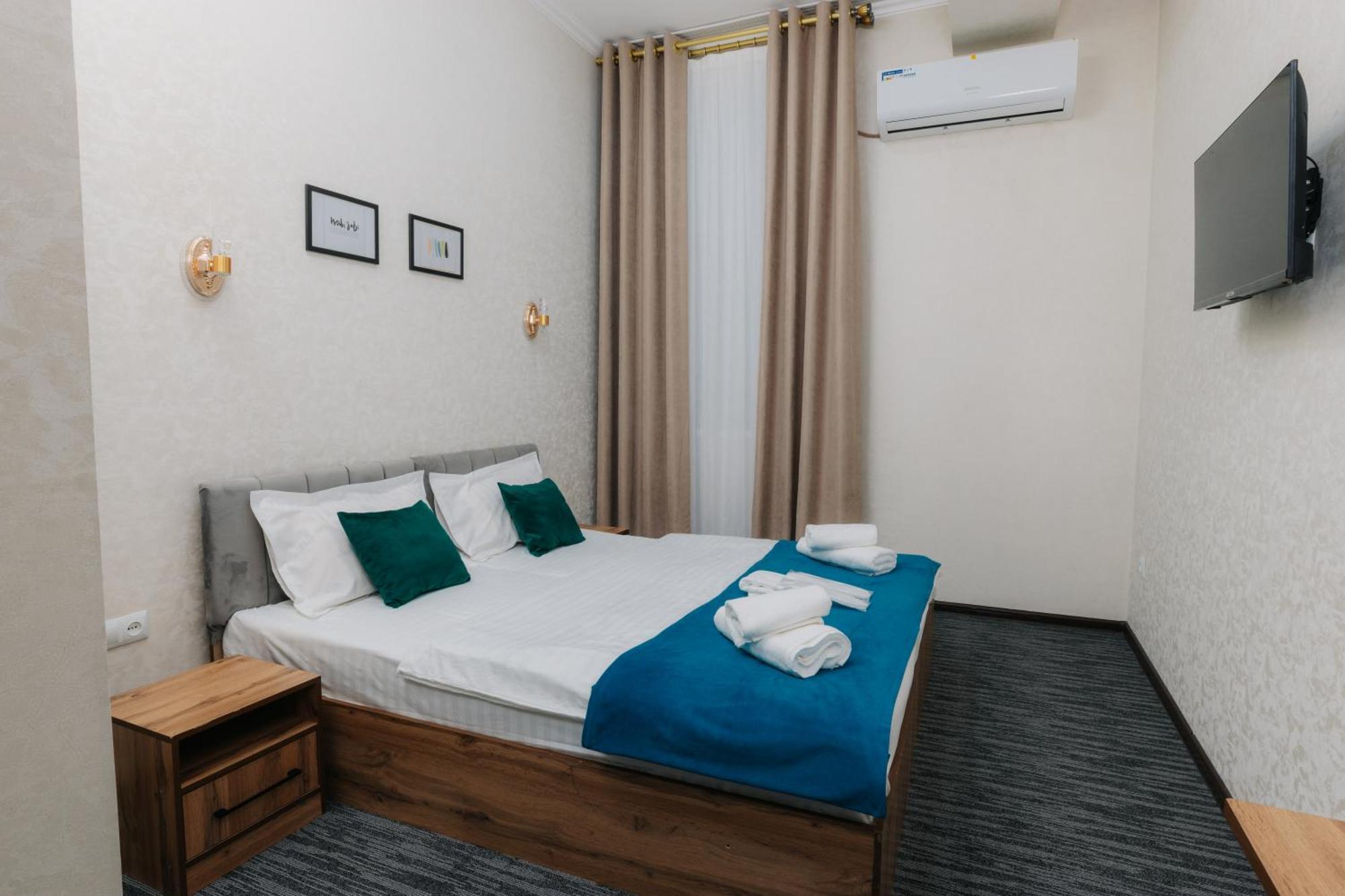 Resident Hotel Tashkent Exterior foto